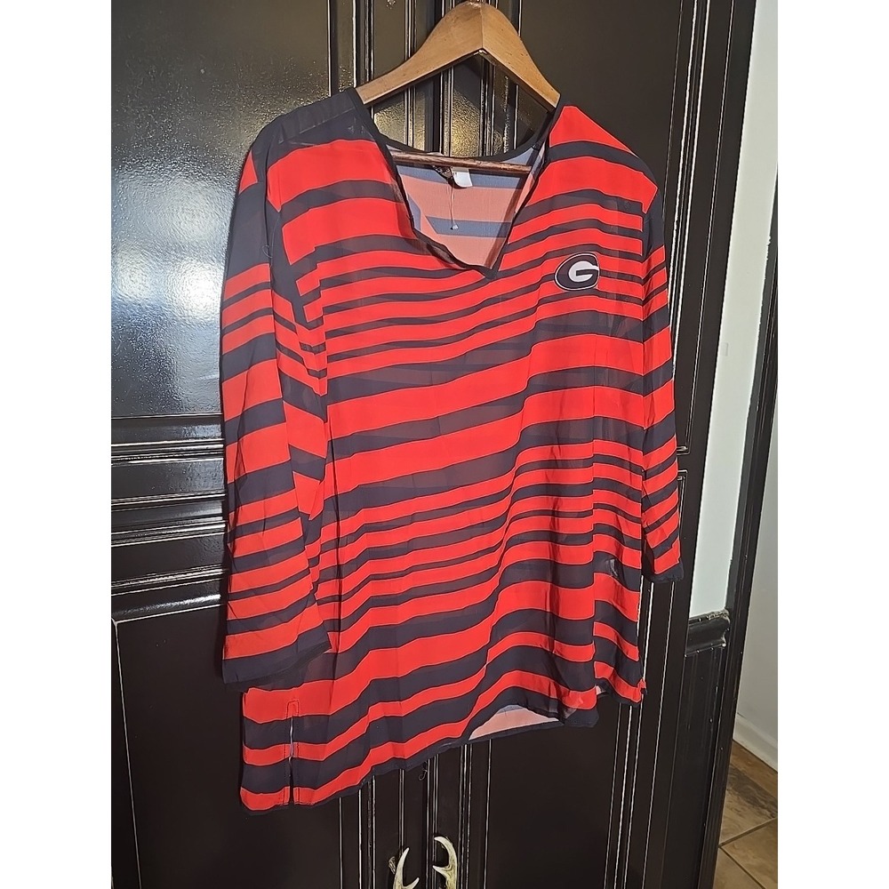 Emerson Street, Georgia Bulldogs XL sheer Pullover